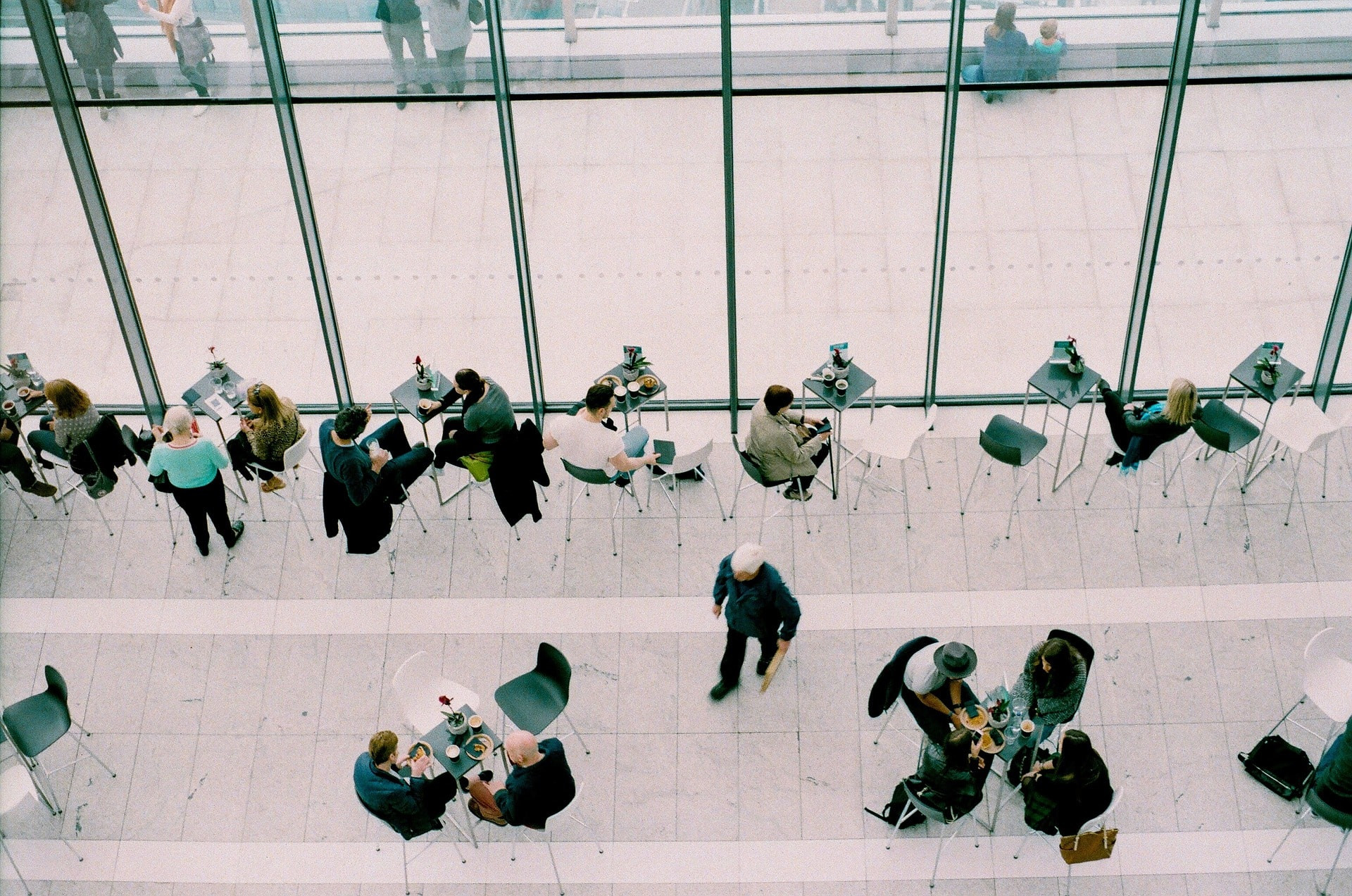 A café busy with customers